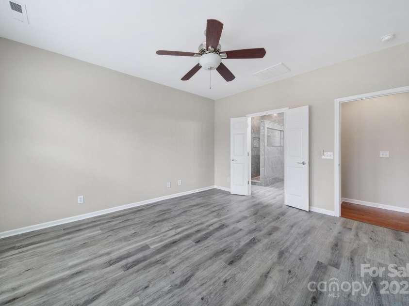 1001 Mesa Verde Drive, Fort Mill, SC 29707.  MLS# CAR4225621, YatesRealty ID 1928. 