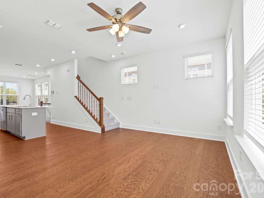 5005 Sovereignty Court, Charlotte, NC 28205.  MLS# CAR4346589, YatesRealty ID 1928. 