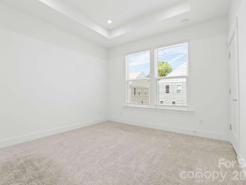 5005 Sovereignty Court, Charlotte, NC 28205.  MLS# CAR4346589, YatesRealty ID 1928. 