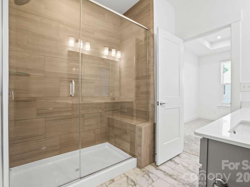 5005 Sovereignty Court, Charlotte, NC 28205.  MLS# CAR4346589, YatesRealty ID 1928. 