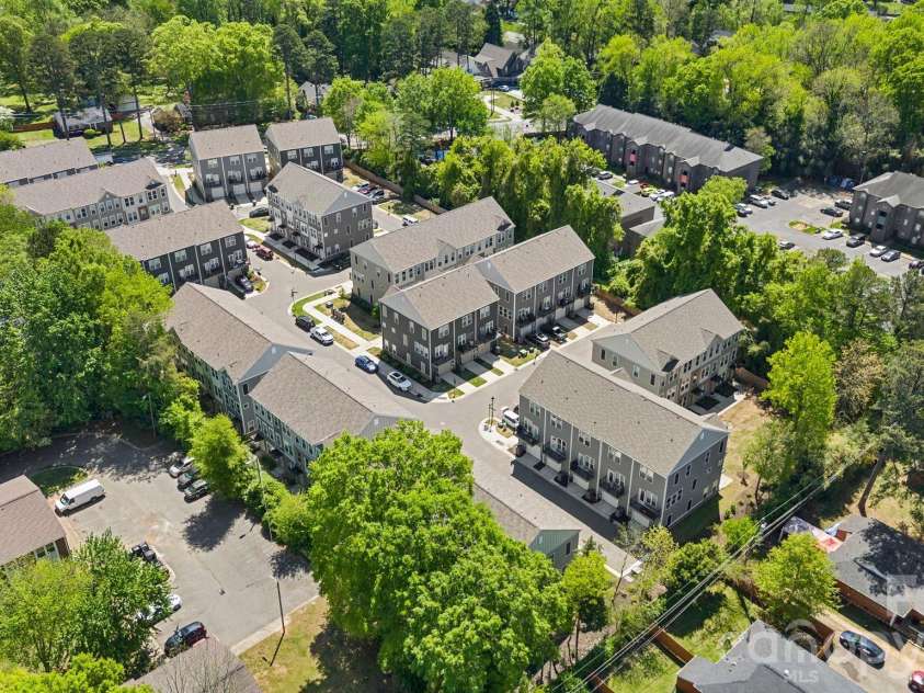 5005 Sovereignty Court, Charlotte, NC 28205.  MLS# CAR4346589, YatesRealty ID 1928. 
