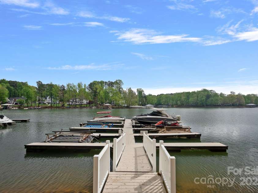 1717 Brawley School Road, Mooresville, NC 28117.  MLS# CAR4244922, YatesRealty ID 19280. 