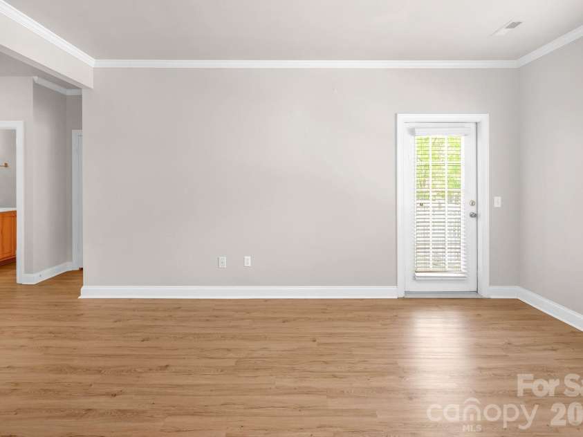 21232 Hickory Street, Cornelius, NC 28031.  MLS# CAR4372150, YatesRealty ID 19280. 