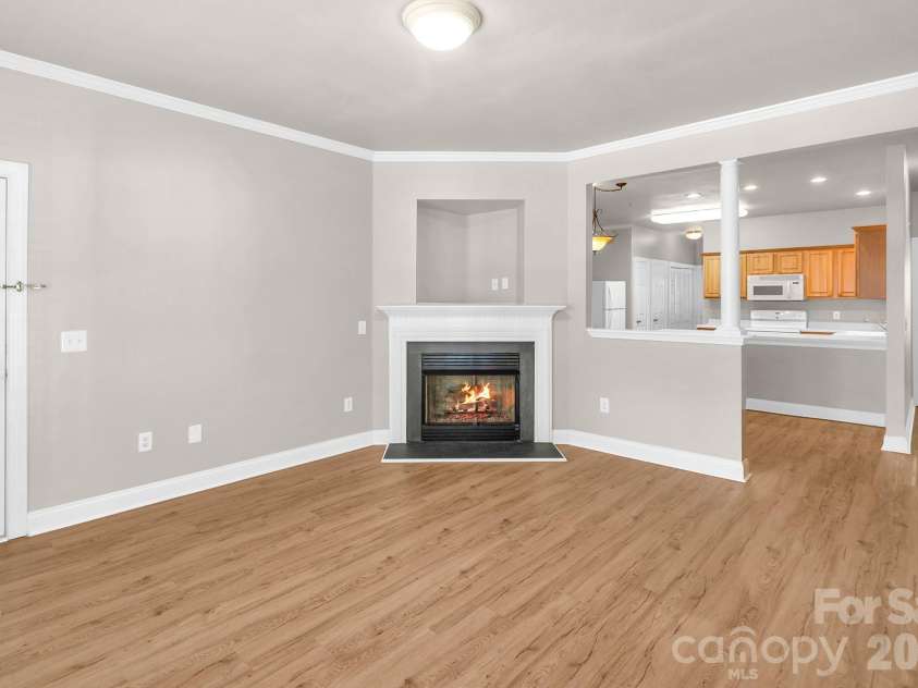 21232 Hickory Street, Cornelius, NC 28031.  MLS# CAR4372150, YatesRealty ID 19280. 