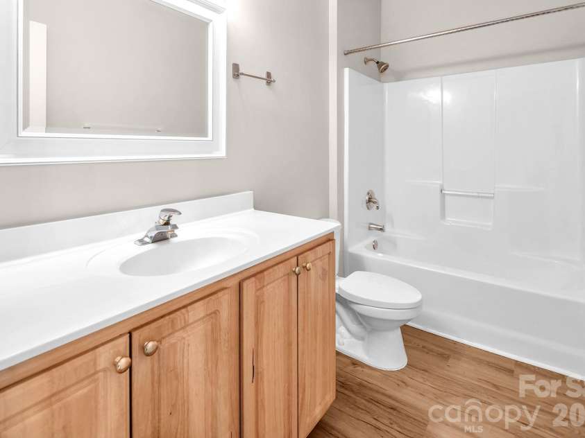 21232 Hickory Street, Cornelius, NC 28031.  MLS# CAR4372150, YatesRealty ID 19280. Full Bathroom 2
