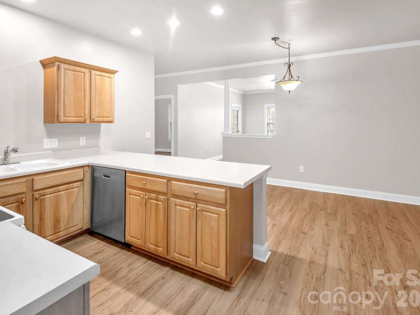 21232 Hickory Street, Cornelius, NC 28031.  MLS# CAR4372150, YatesRealty ID 19280. New Dishwasher in 2025