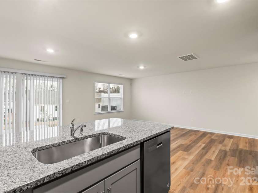 4116 Lurelin Lane, Charlotte, NC 28262.  MLS# CAR4259065, YatesRealty ID 19282. 