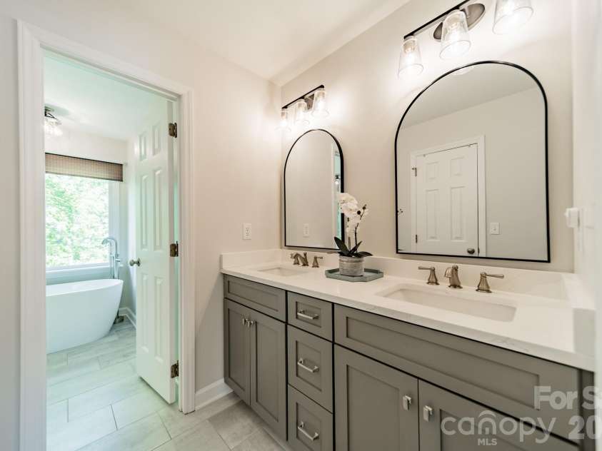 231 Downs Way, Fort Mill, SC 29708.  MLS# CAR4370006, YatesRealty ID 19284. 