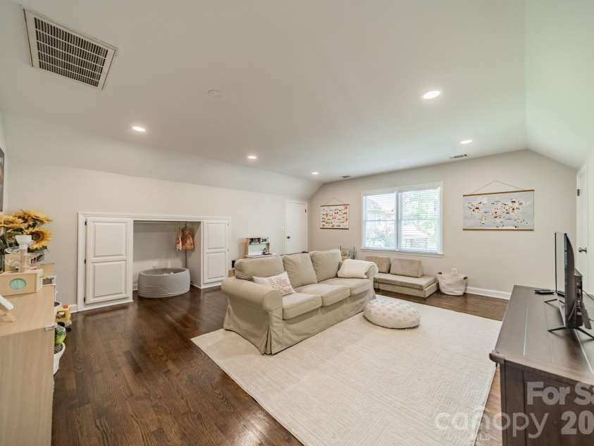 231 Downs Way, Fort Mill, SC 29708.  MLS# CAR4370006, YatesRealty ID 19284. 