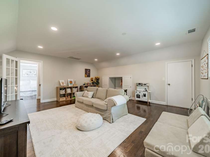 231 Downs Way, Fort Mill, SC 29708.  MLS# CAR4370006, YatesRealty ID 19284. 
