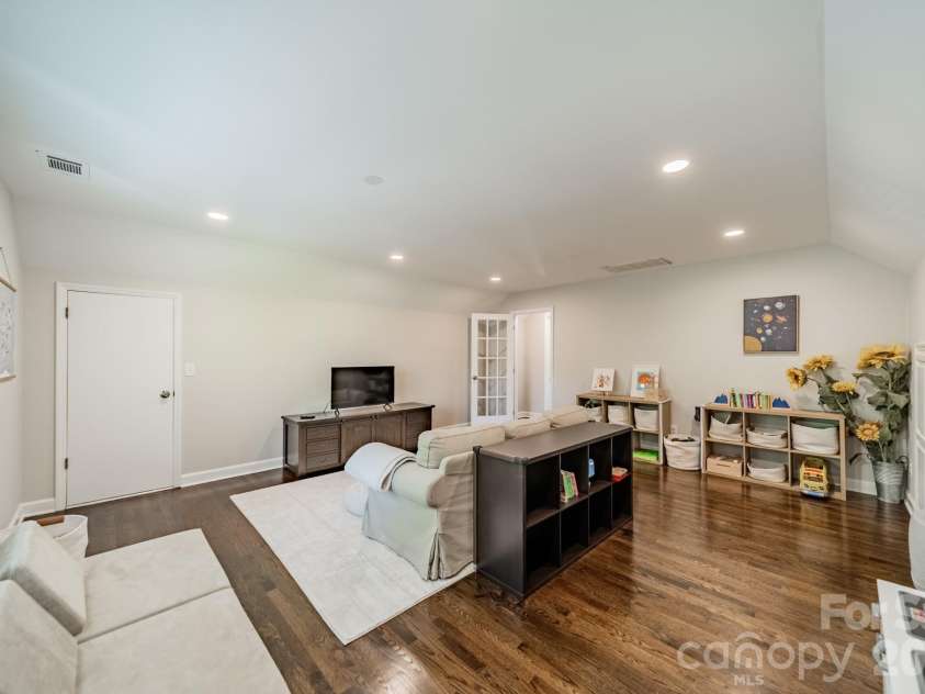 231 Downs Way, Fort Mill, SC 29708.  MLS# CAR4370006, YatesRealty ID 19284. 