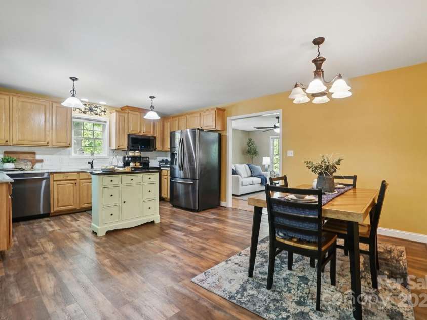 9711 Pine Tree Road, Norwood, NC 28128.  MLS# CAR4238657, YatesRealty ID 19286. 