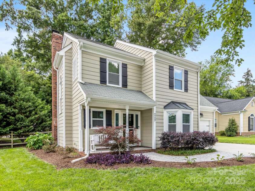 9908 Park Springs Court, Charlotte, NC 28210.  MLS# CAR4269654, YatesRealty ID 19287. 
