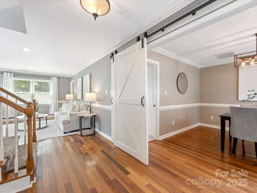 9908 Park Springs Court, Charlotte, NC 28210.  MLS# CAR4269654, YatesRealty ID 19287. 