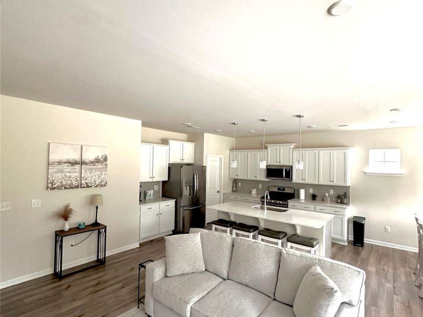 110 White Apple Way, Statesville, NC 28625.  MLS# CAR4267554, YatesRealty ID 19288. 