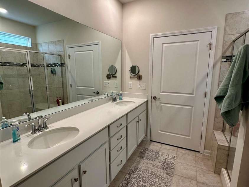 110 White Apple Way, Statesville, NC 28625.  MLS# CAR4267554, YatesRealty ID 19288. 