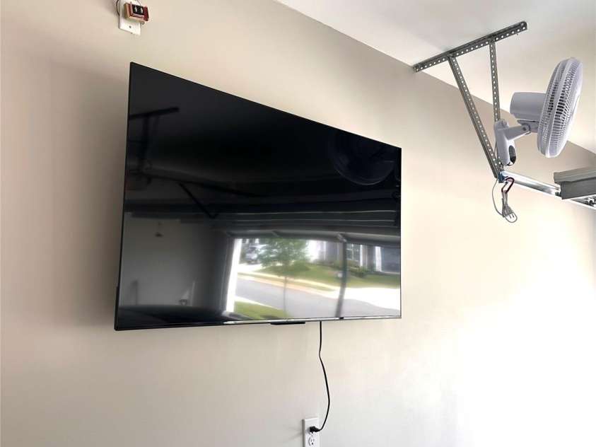 110 White Apple Way, Statesville, NC 28625.  MLS# CAR4267554, YatesRealty ID 19288. 