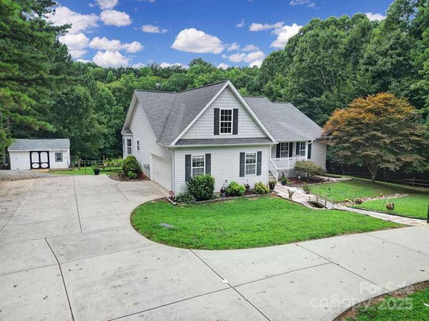 4394 Mountain Creek Road, Iron Station, NC 28080.  MLS# CAR4289096, YatesRealty ID 1929. 