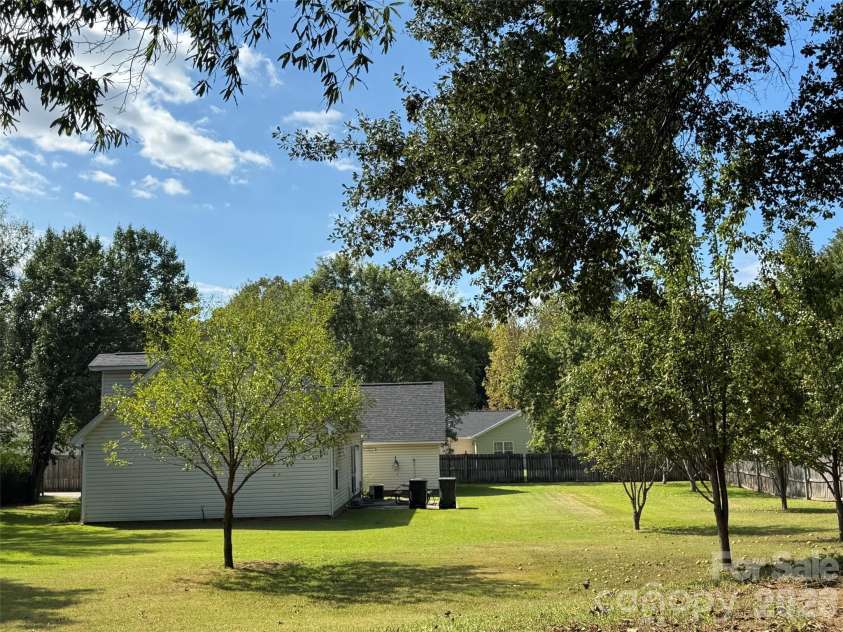4463 legend Street, Concord, NC 29027.  MLS# CAR4347692, YatesRealty ID 1929. 