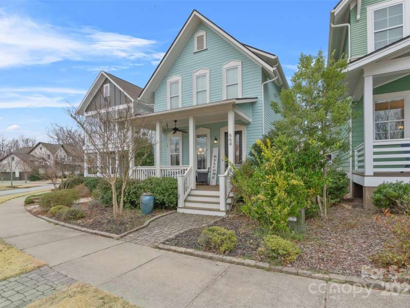 664 Bluff Loop Road, Rock Hill, SC 29730.  MLS# CAR4230849, YatesRealty ID 1929. Front Exterior