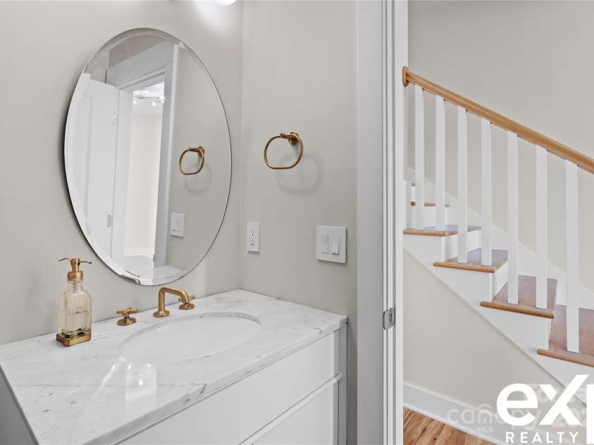 664 Bluff Loop Road, Rock Hill, SC 29730.  MLS# CAR4230849, YatesRealty ID 1929. Powder Room