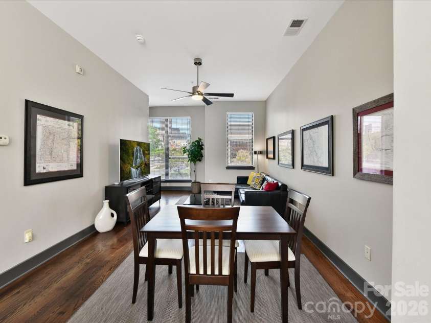 420 Mcdowell Street, Charlotte, NC 28204.  MLS# CAR4368184, YatesRealty ID 19290. Open Dining Area