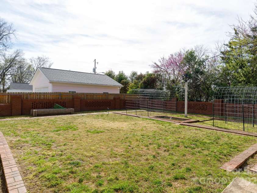143 Reid Street, Rock Hill, SC 29730.  MLS# CAR4237414, YatesRealty ID 19291. 