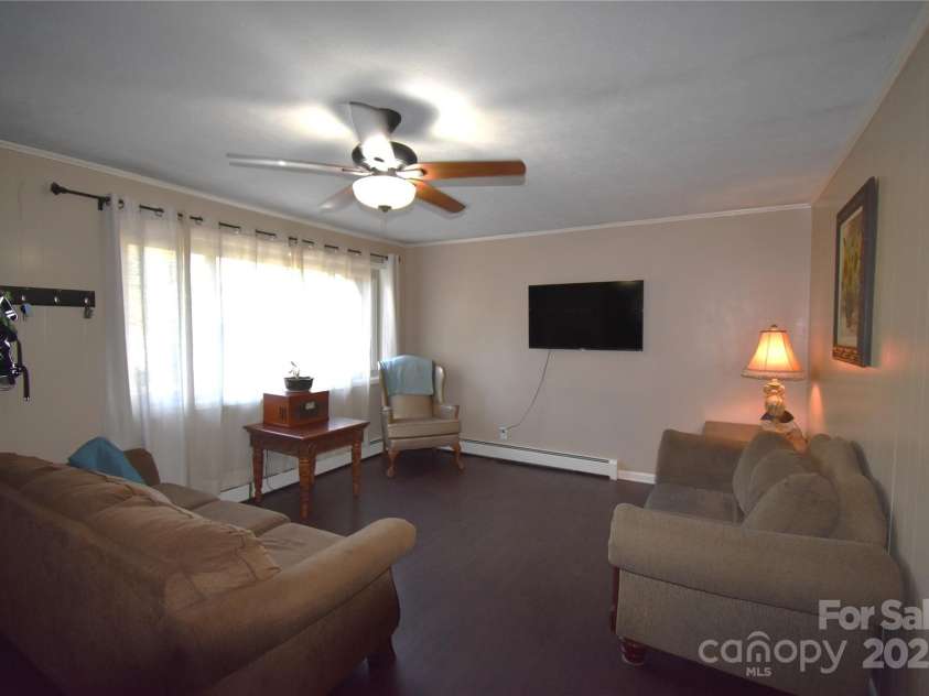 3967 US 64 Highway, Morganton, NC 28655.  MLS# CAR4246395, YatesRealty ID 19293. 
