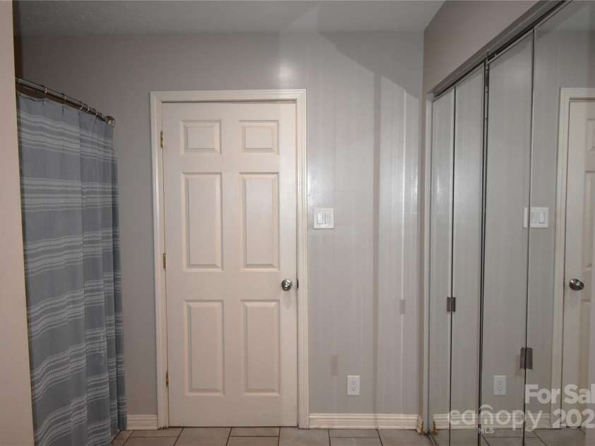 3967 US 64 Highway, Morganton, NC 28655.  MLS# CAR4246395, YatesRealty ID 19293. 