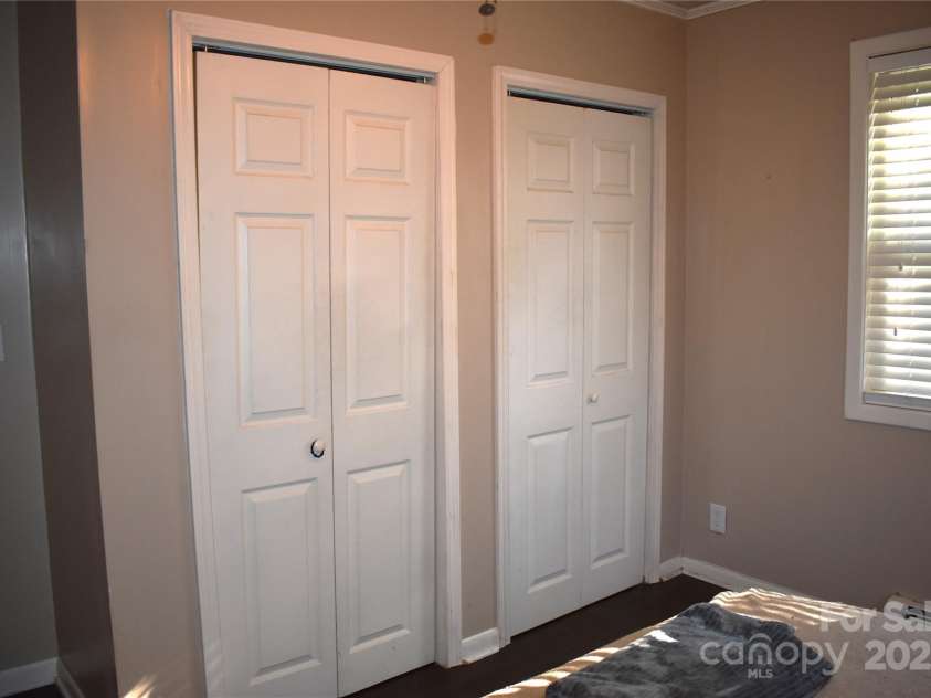 3967 US 64 Highway, Morganton, NC 28655.  MLS# CAR4246395, YatesRealty ID 19293. 