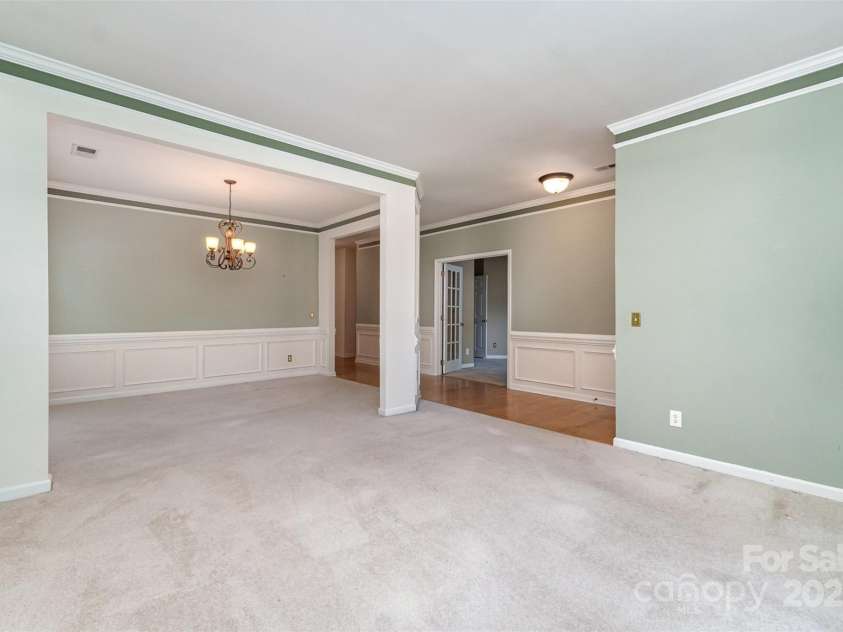 9419 Olivia Lane, Charlotte, NC 28277.  MLS# CAR4264521, YatesRealty ID 19294. 