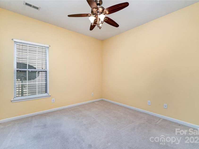 9419 Olivia Lane, Charlotte, NC 28277.  MLS# CAR4264521, YatesRealty ID 19294. 
