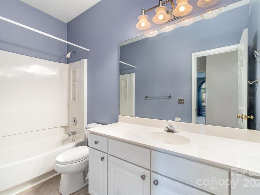 9419 Olivia Lane, Charlotte, NC 28277.  MLS# CAR4264521, YatesRealty ID 19294. 