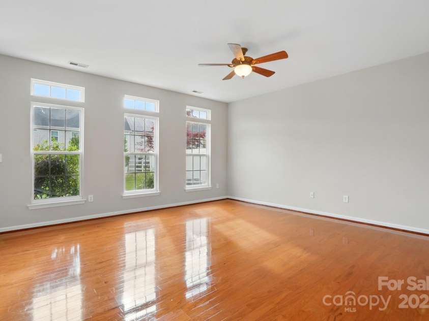 125 Snead Road, Fort Mill, SC 29715.  MLS# CAR4243378, YatesRealty ID 19295. 