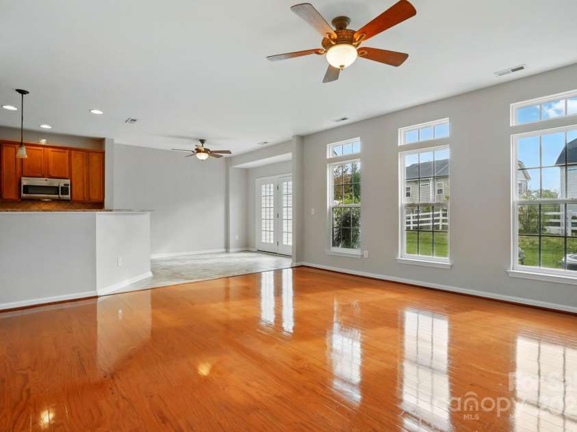 125 Snead Road, Fort Mill, SC 29715.  MLS# CAR4243378, YatesRealty ID 19295. 