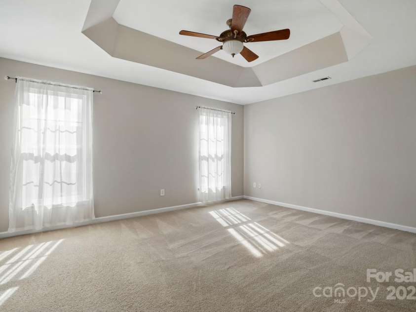 125 Snead Road, Fort Mill, SC 29715.  MLS# CAR4243378, YatesRealty ID 19295. 