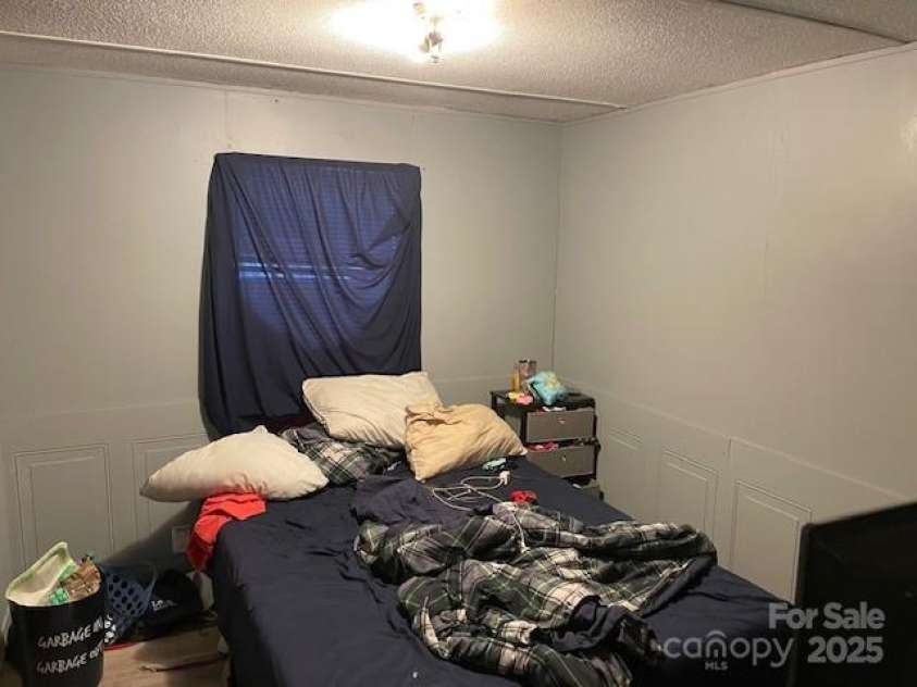 6504 Denver Heights Circle, Denver, NC 28037.  MLS# CAR4291596, YatesRealty ID 19296. 