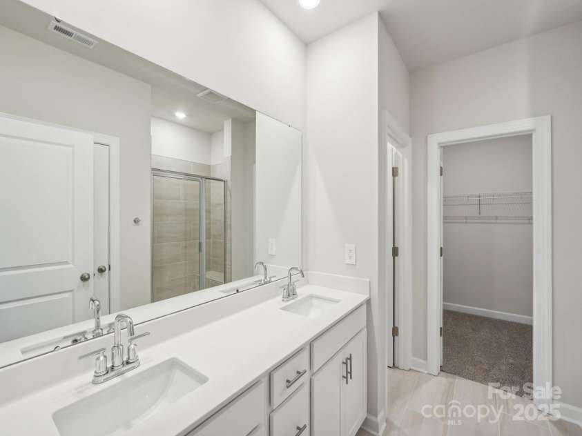 1418 Windy Park Drive, Stanley, NC 28164.  MLS# CAR4226969, YatesRealty ID 1930. InteriorImage[7]