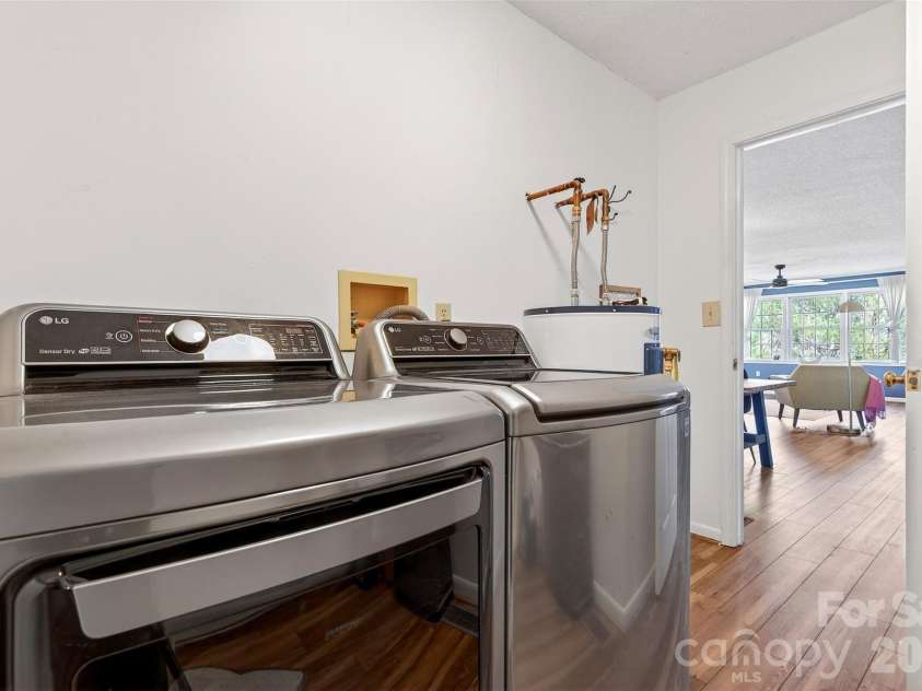 32 Tucker Road, Black Mountain, NC 28711.  MLS# CAR4362619, YatesRealty ID 19300. 