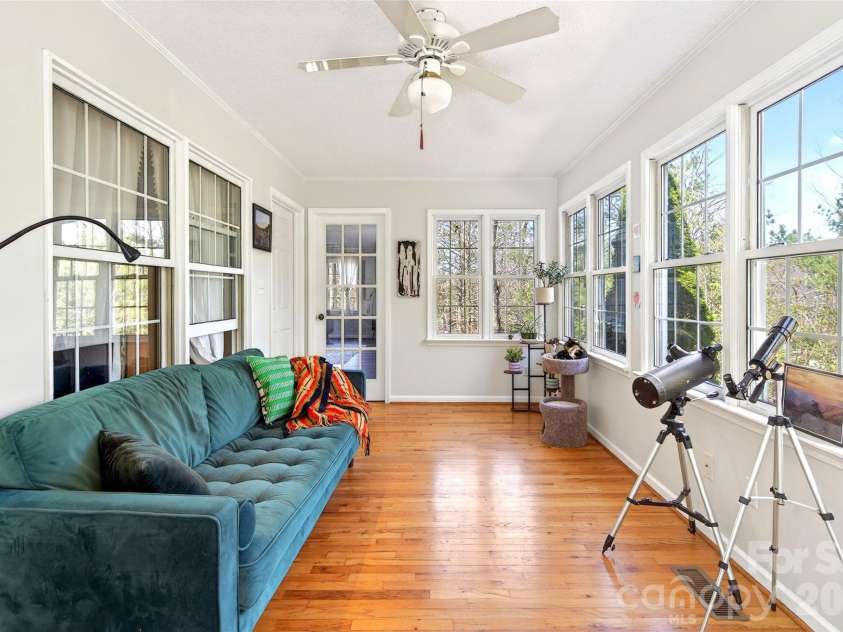 32 Tucker Road, Black Mountain, NC 28711.  MLS# CAR4362619, YatesRealty ID 19300. 