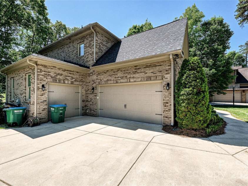 1614 Tarrington Way, Indian Trail, NC 28079.  MLS# CAR4252489, YatesRealty ID 19302. 