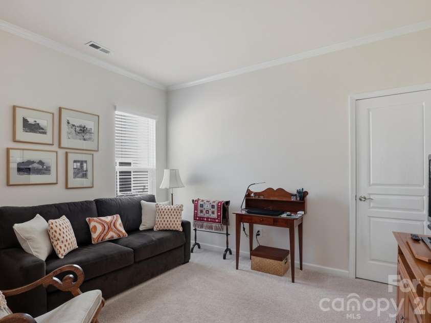 6193 Jack Thomas Drive, Fort Mill, SC 29707.  MLS# CAR4372714, YatesRealty ID 19302. 