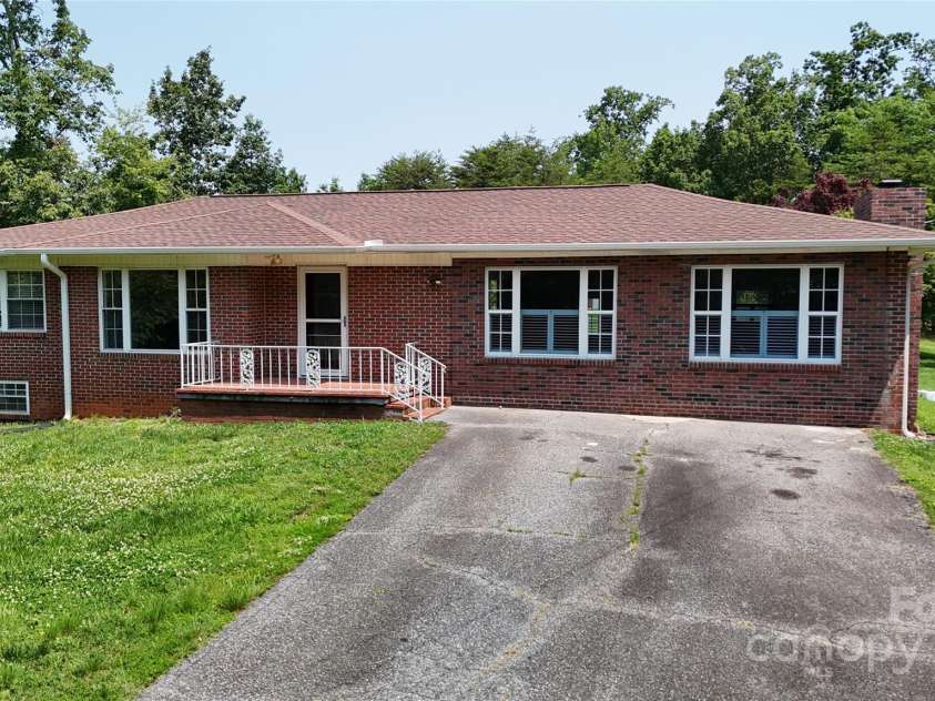 3151 Lynn Mountain Road, Vale, NC 28168.  MLS# CAR4263096, YatesRealty ID 19303. 