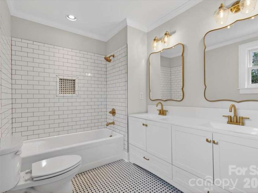 504 Franklin Street, China Grove, NC 28023.  MLS# CAR4367655, YatesRealty ID 19304. 