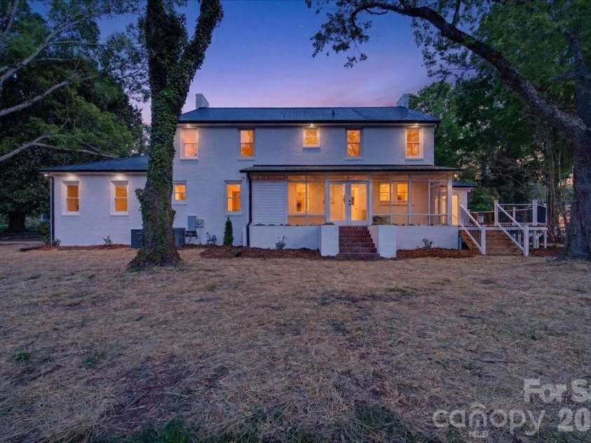 504 Franklin Street, China Grove, NC 28023.  MLS# CAR4367655, YatesRealty ID 19304. 