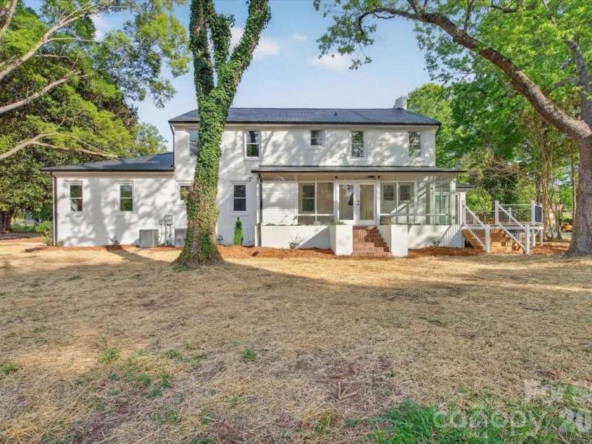 504 Franklin Street, China Grove, NC 28023.  MLS# CAR4367655, YatesRealty ID 19304. 