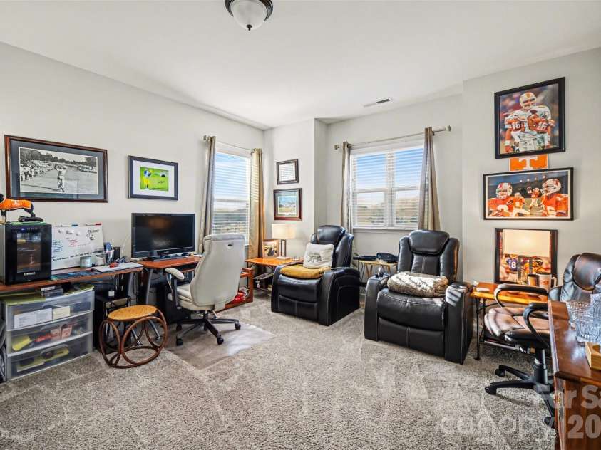 15200 Autumn Sage Drive, Charlotte, NC 28278.  MLS# CAR4356236, YatesRealty ID 19306. Bedroom 2