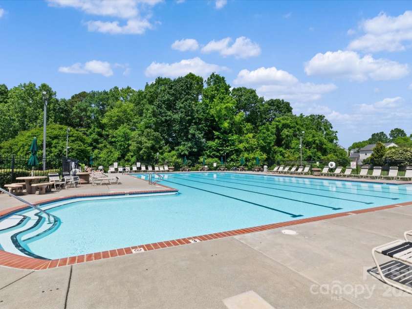 176 Pleasant Grove Lane, Mooresville, NC 28115.  MLS# CAR4259167, YatesRealty ID 19306. Community Pool