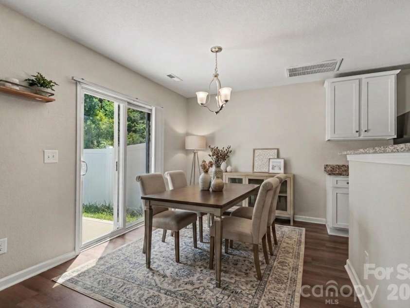 3337 Ellingford Road, Charlotte, NC 28214.  MLS# CAR4402458, YatesRealty ID 19308. Virtually staged