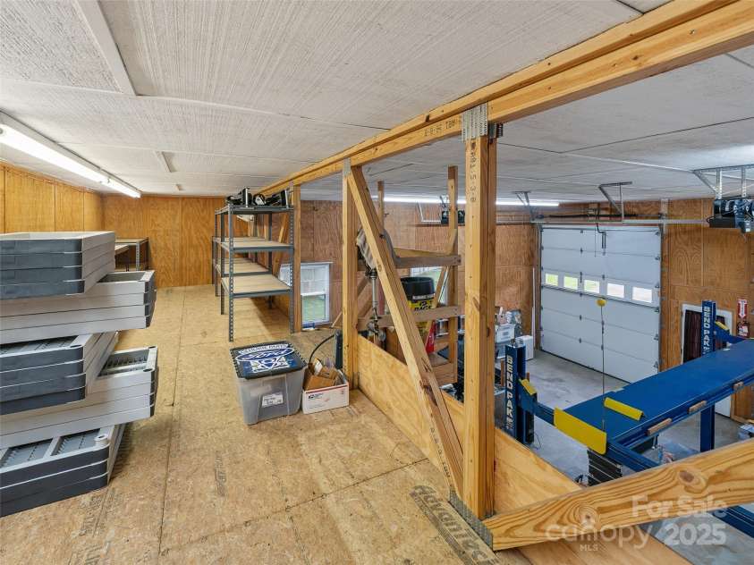 321 Jupiter Road, Weaverville, NC 28787.  MLS# CAR4266351, YatesRealty ID 19311. 